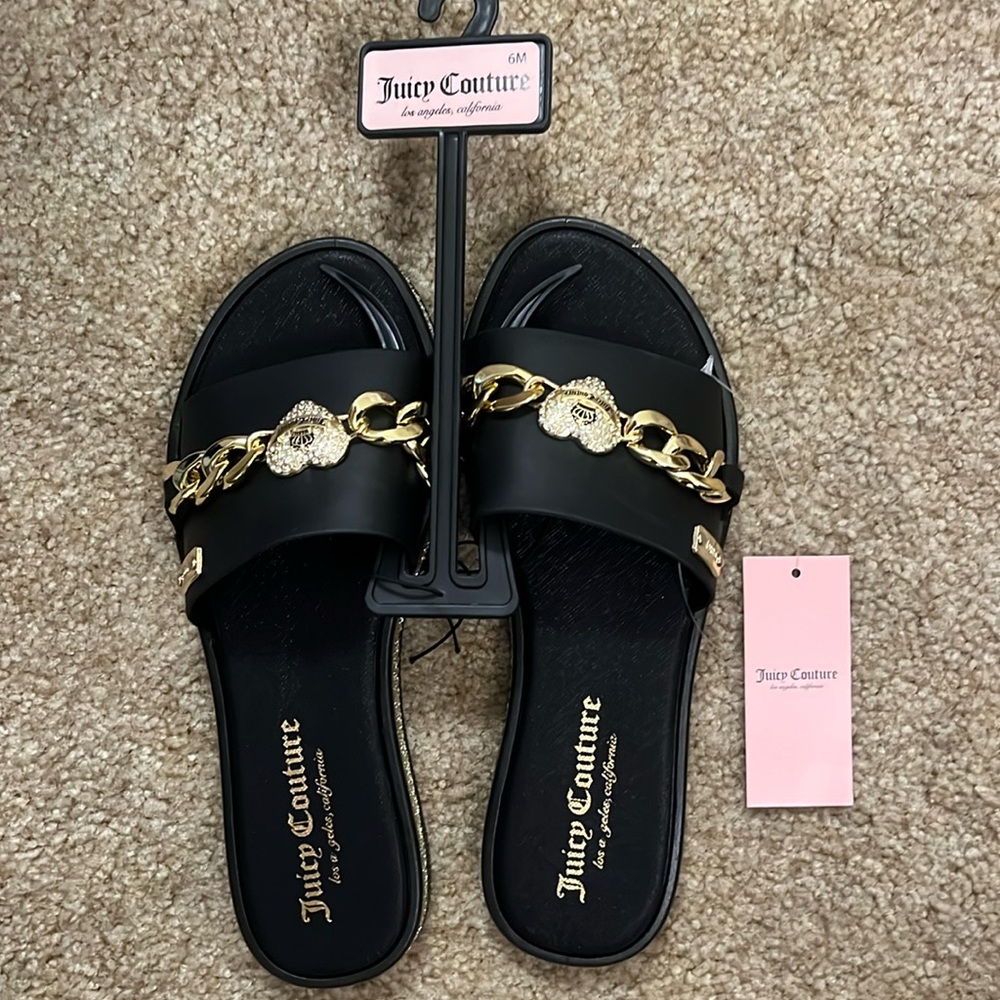 NWT Juicy Couture Yizzy black and gold heart slides size 6